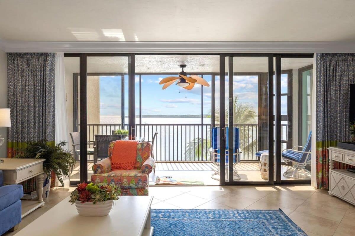 Gorgeous Renovated Residence In Upscale Sanibel Harbour Tower Форт-Маєрс Екстер'єр фото